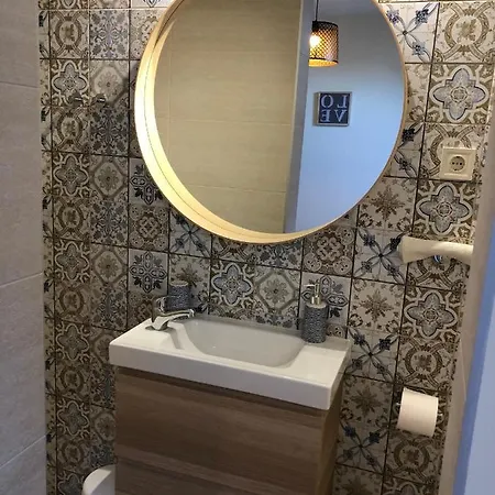Szekely Fogado Self Check In Bed & Breakfast *