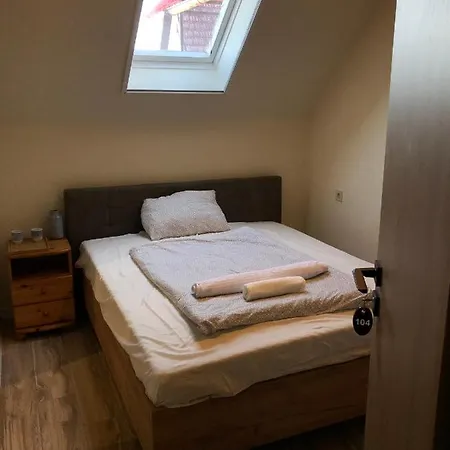 Szekely Fogado Self Check In Bed & Breakfast