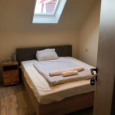 Bed & Breakfast Szekely Fogado Self Check In 3*